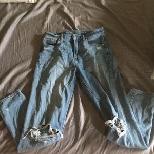 American Eagle Mom Jeans